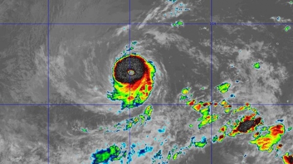 Тихоокеанский шторм «Кико» превратился в ураган 4 категории 
