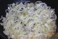 Жареный судак с луком