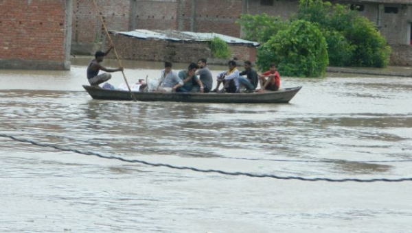 Разлив Ганга вызвал наводнение в Варанаси и 150 селениях