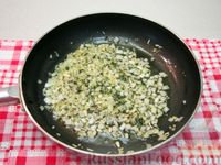 Рыбный суп с помидорами, сметаной и лимонной цедрой