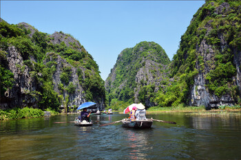 По итогам года Вьетнам намерен принять 18 млн иностранных туристов 