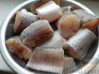 Тушёная рыба в томатном соусе