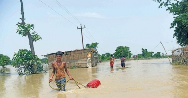 Наводнения в Индии привели к гибели более 200 человек