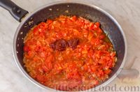 Паста в томатном соусе с тунцом и оливками